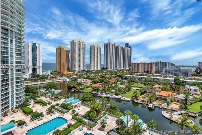 Building Photo - 16500 Collins Ave Unit 1551