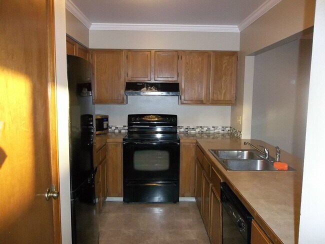 Photo - Comfortable 2-Bedroom Townhome in Fort Collins