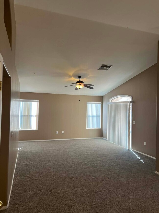 Photo - 8855 N Moonfire Dr