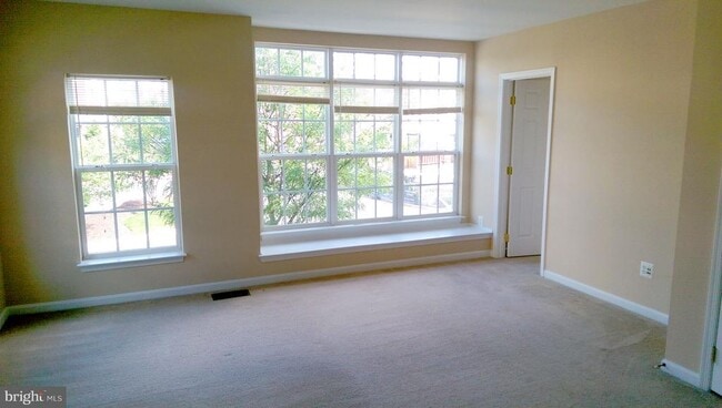 Photo - 19263 Winmeade Dr