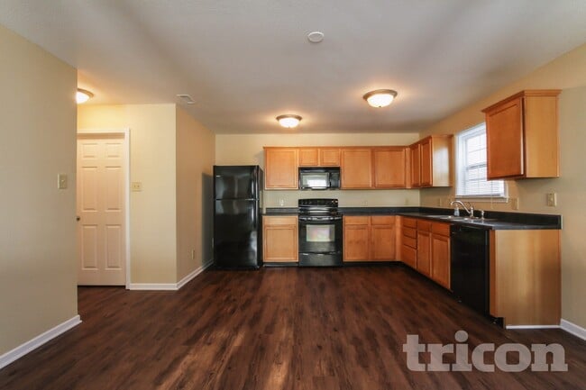 Photo - 15412 Gallow Ln