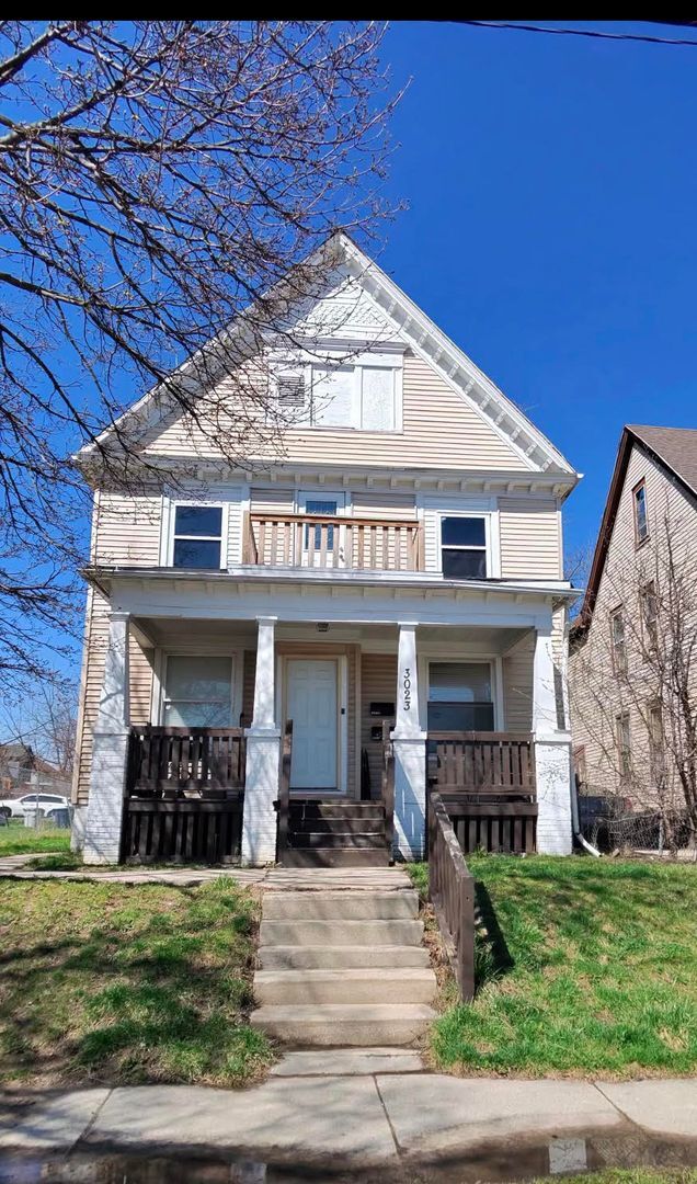 Building Photo - 3023 N 14th St Unit 3023A