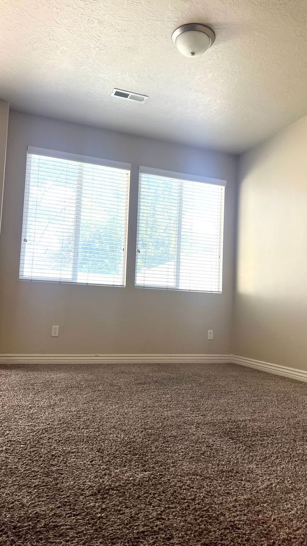 Photo - 3 Bedroom/2.5 Bathroom townhome in WVC