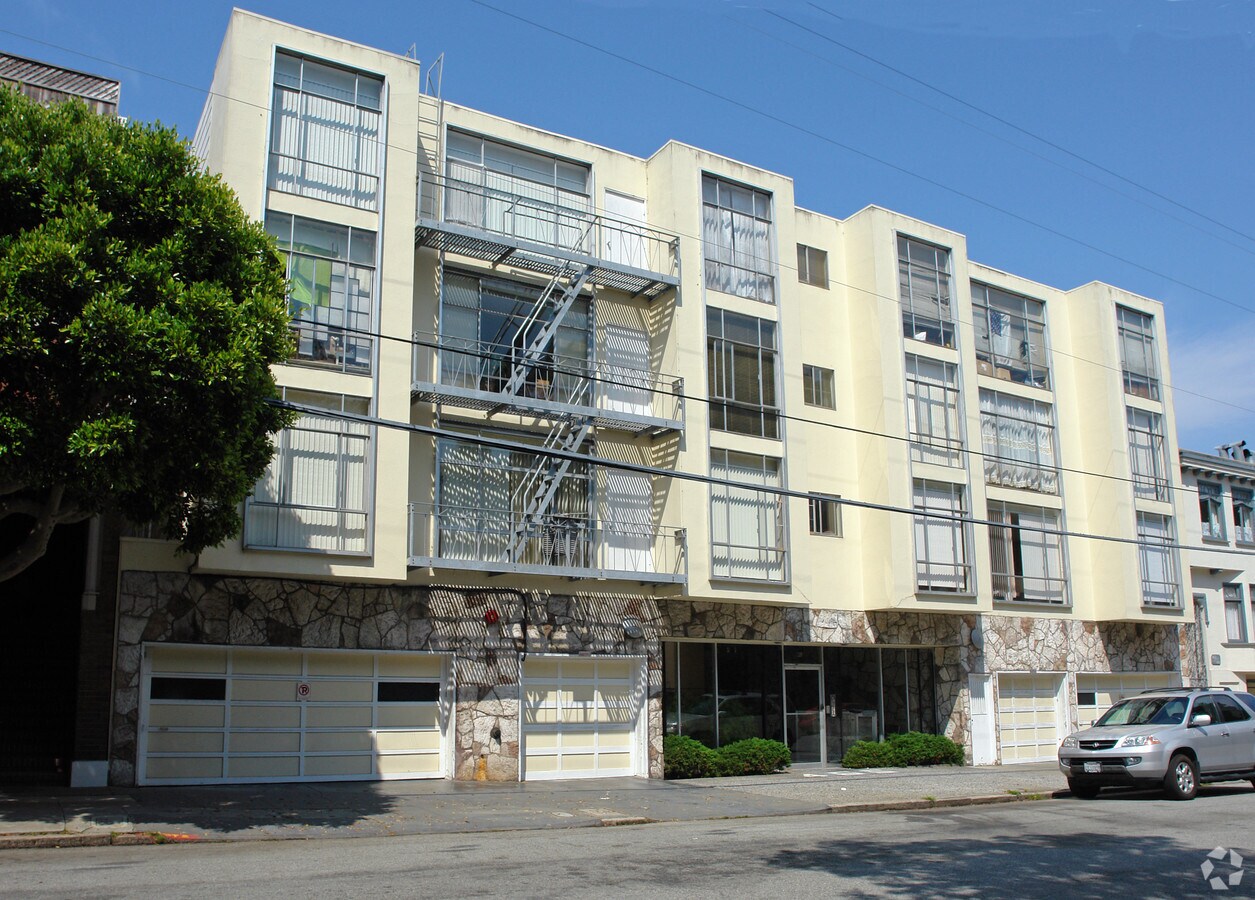 Photo - 465 14th Ave