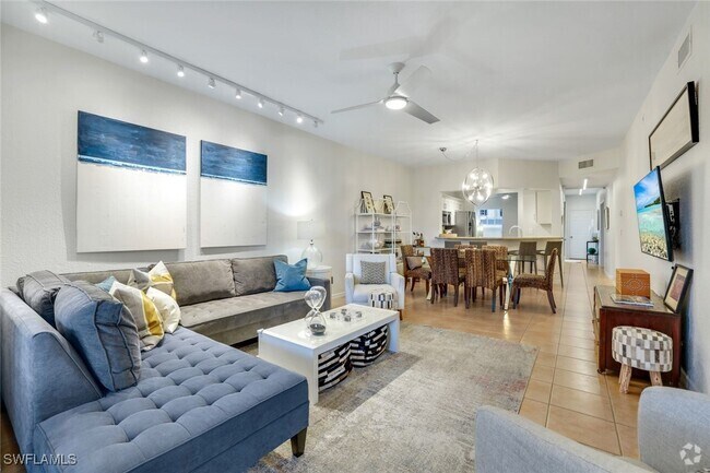 Building Photo - 859 Tanbark Dr Unit 101 Rental