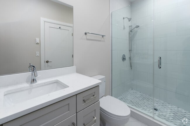 2BR, 2BA - 662SF - Primary Bathroom - The Nia