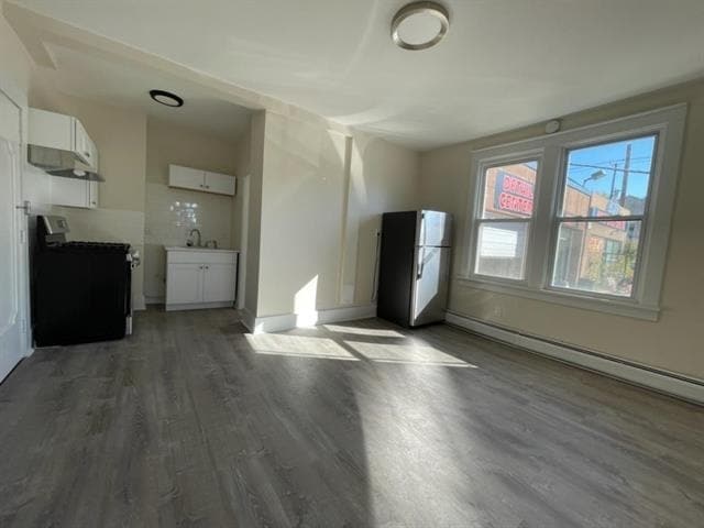 Building Photo - 310 Danforth Ave Unit 1F Rental