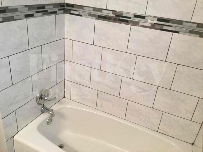 Photo - 1760 Danrich Dr