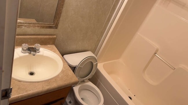 Photo - 2540 Shelton Dr