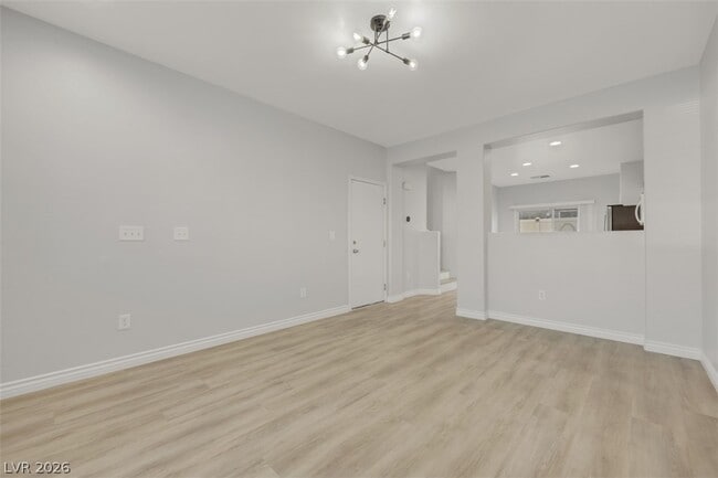 Photo - 1829 Tourmaline Blue St