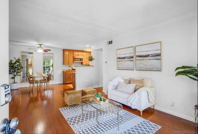 Photo - 180 Chambers St