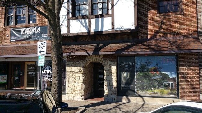 Photo - 18 W Busse Ave Unit #9