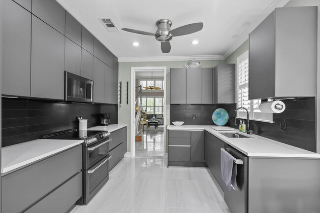 Building Photo - 2056 Windward Way Rental