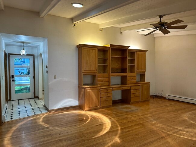 Photo - 662 Garfield Ave