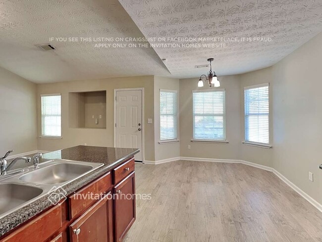 Photo - 50 Camden Pl