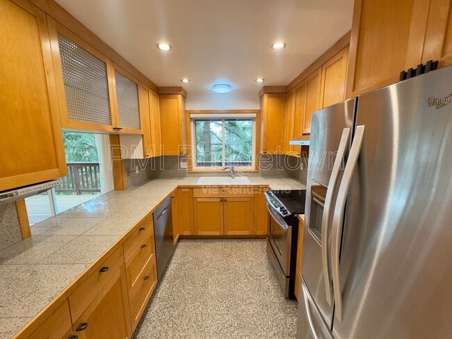Photo - 307 Cervantes Cir
