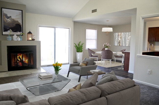 Living Room - Glen Point