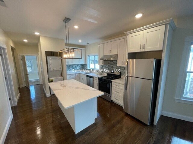 Photo - 233 Summer St Unit 2