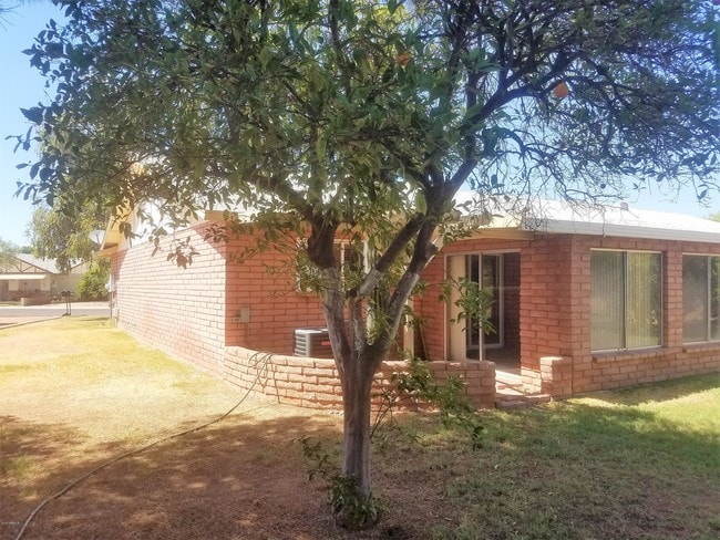 Photo - 9609 W Cinnabar Ave