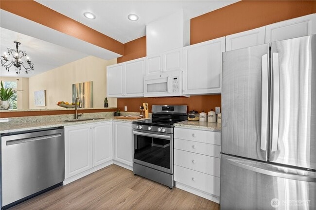 2145 NW Pacific Elm Dr