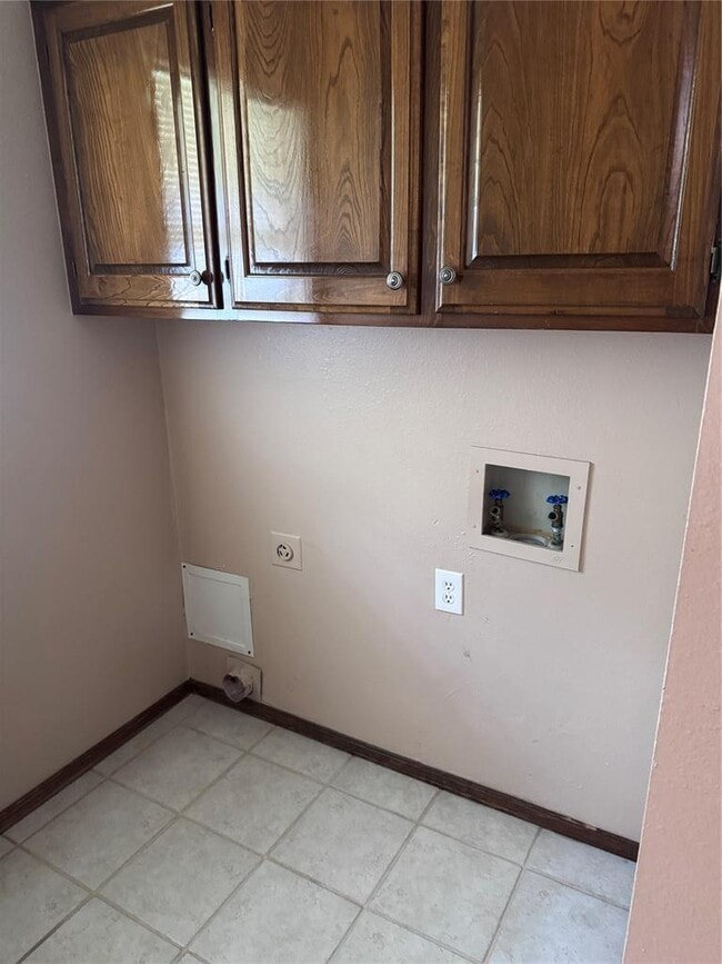 Photo - 2208 NW 118th St