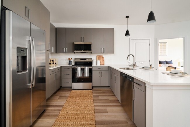 Building Photo - The Porter