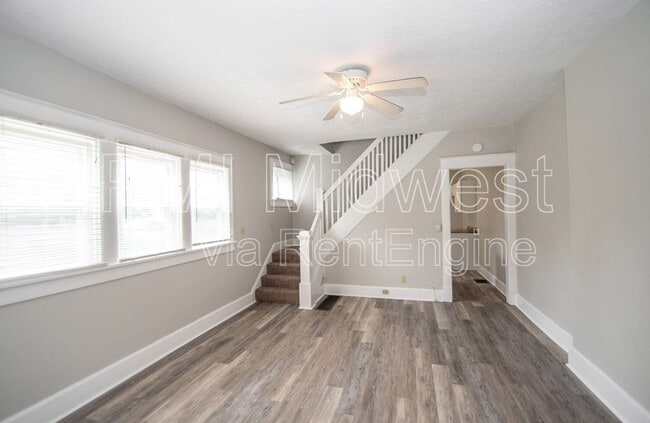 Photo - 1543 E Ohio St