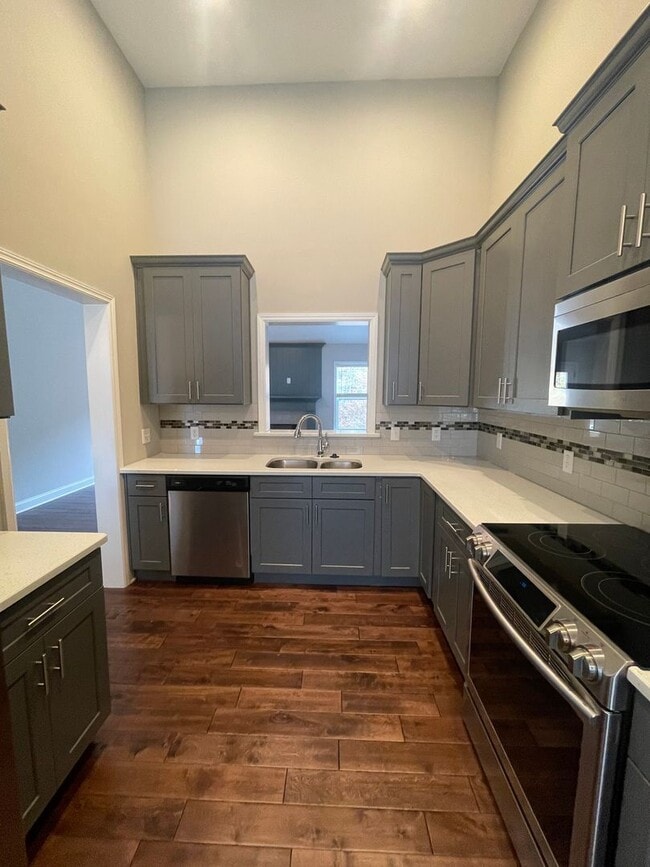 Photo - 4 Bedroom + Finished Basement for Rent in Ooltewah