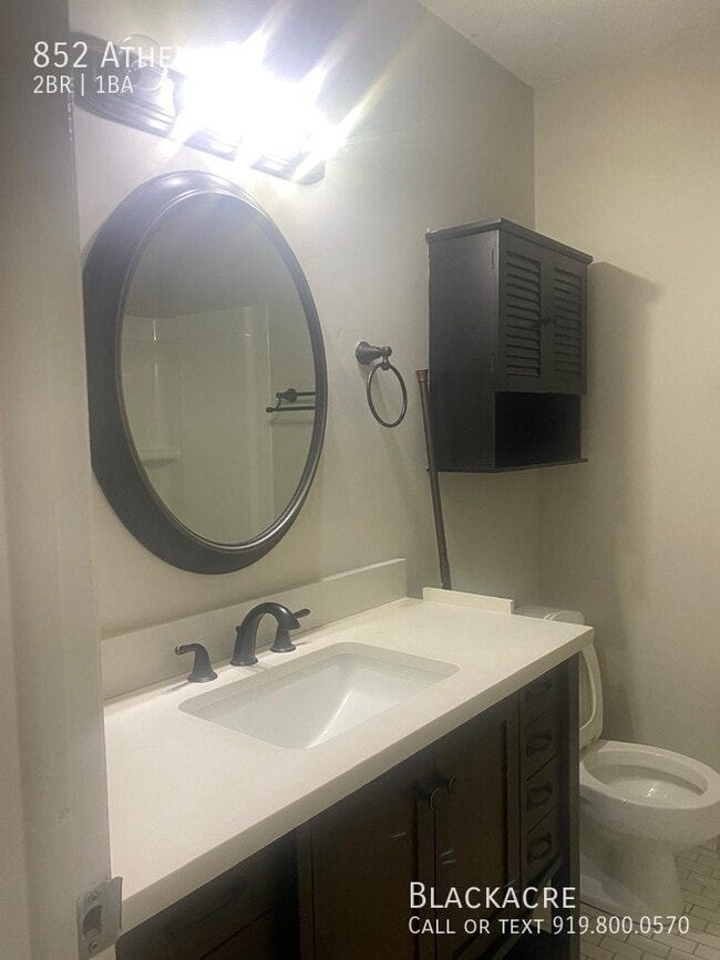 Photo - 852 Athens Dr