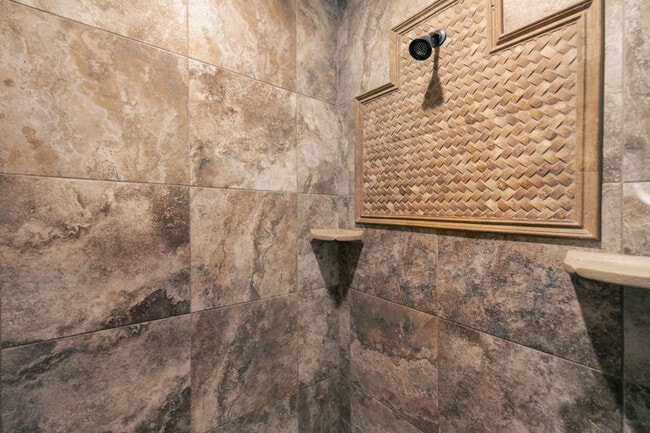 Photo - 3940 Duke Dr