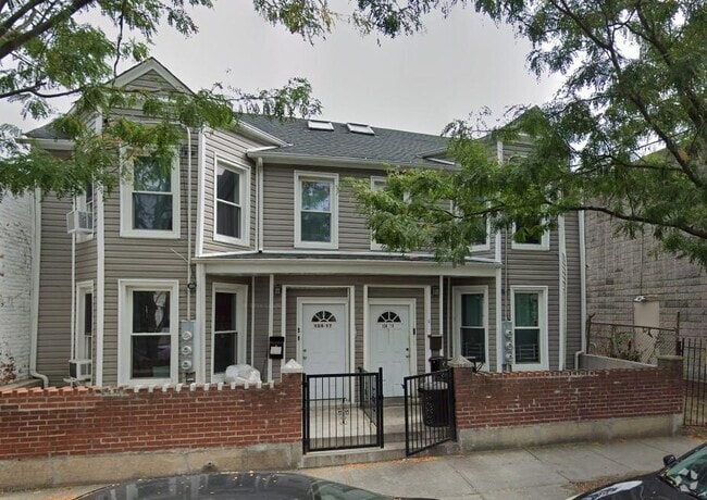 Building Photo - 106-19 154th St Unit 1st floor Rental