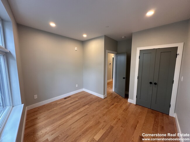 Photo - 16 Baker Ct Unidad 4