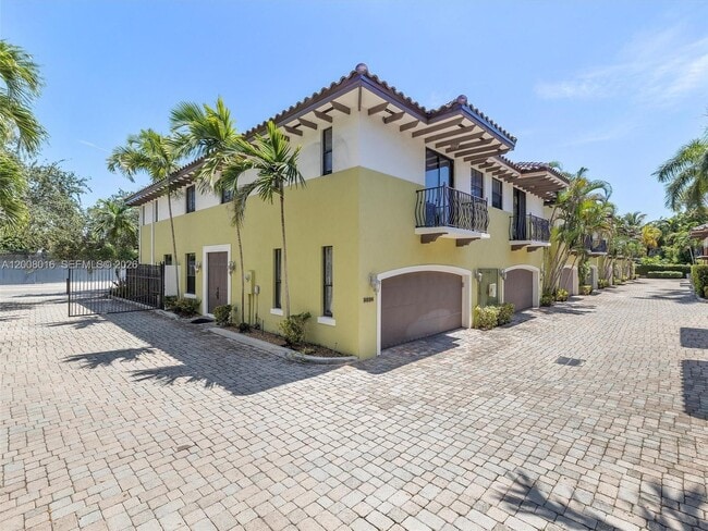 Photo - 3054 McDonald St