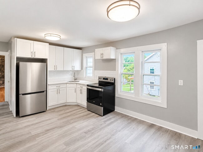 118 High St Unit 2