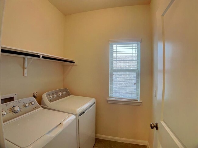 Photo - 13911 Stripling Ln