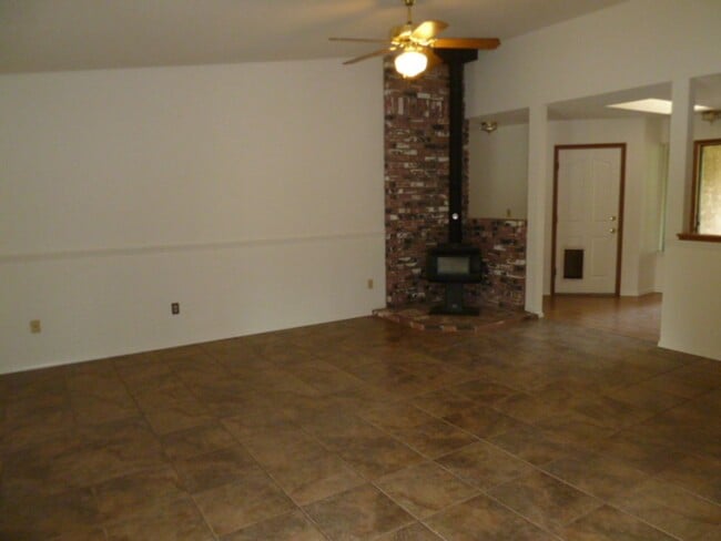 Photo - Spacious Home in Desirable Quail Ridge Neighborhood