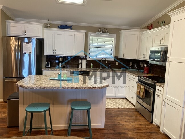 Photo - 149 Western Reach Rd