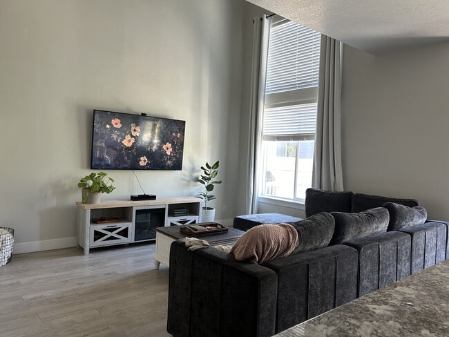 Photo - 15380 S Skyraider Ln