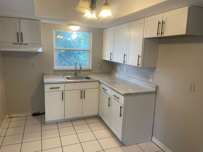 Photo - 5281 Bamboo Pl