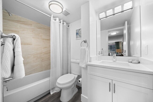 Photo - Jacaranda Club