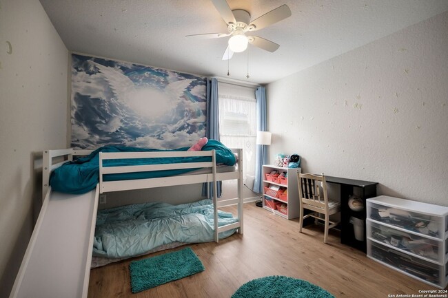 Your new co-living home awaits! - Your new co-living home awaits! Unit 2