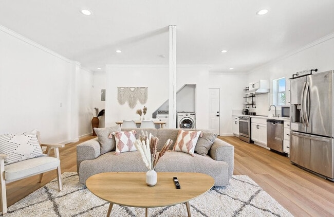 Photo - 3322 Darby Ln Unidad ID1056456P