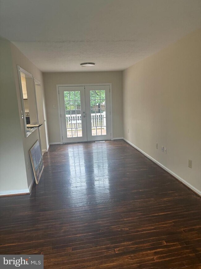 Photo - 9645 Shannon Ln