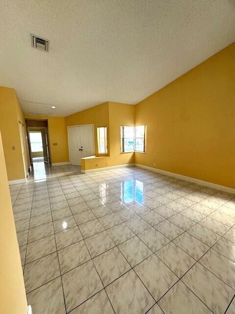 Photo - 10020 Country Brook Rd