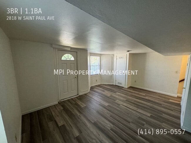 Photo - 2818 W St Paul Ave