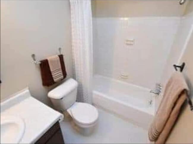 Photo - 1836 Colonial Village Way Unit 2