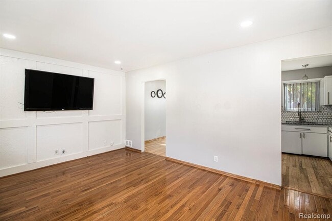 Photo - 2240 Camel Dr