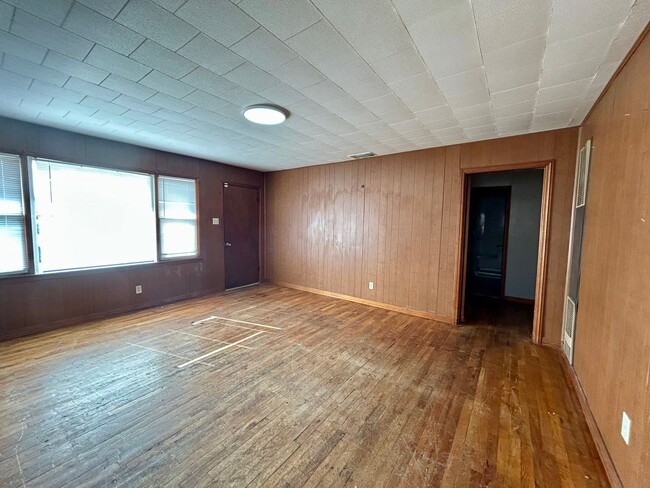 Photo - 3 bed 1 bath now available in Arnet Benson