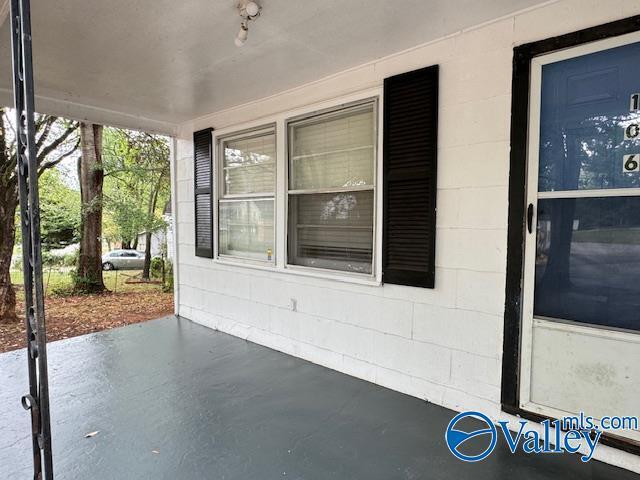 Photo - 106 Delaware Blvd NW