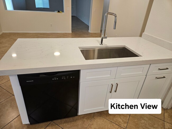 Photo - Mirador Estates (Lindsay & Warner) 3 bed 2 bath single level